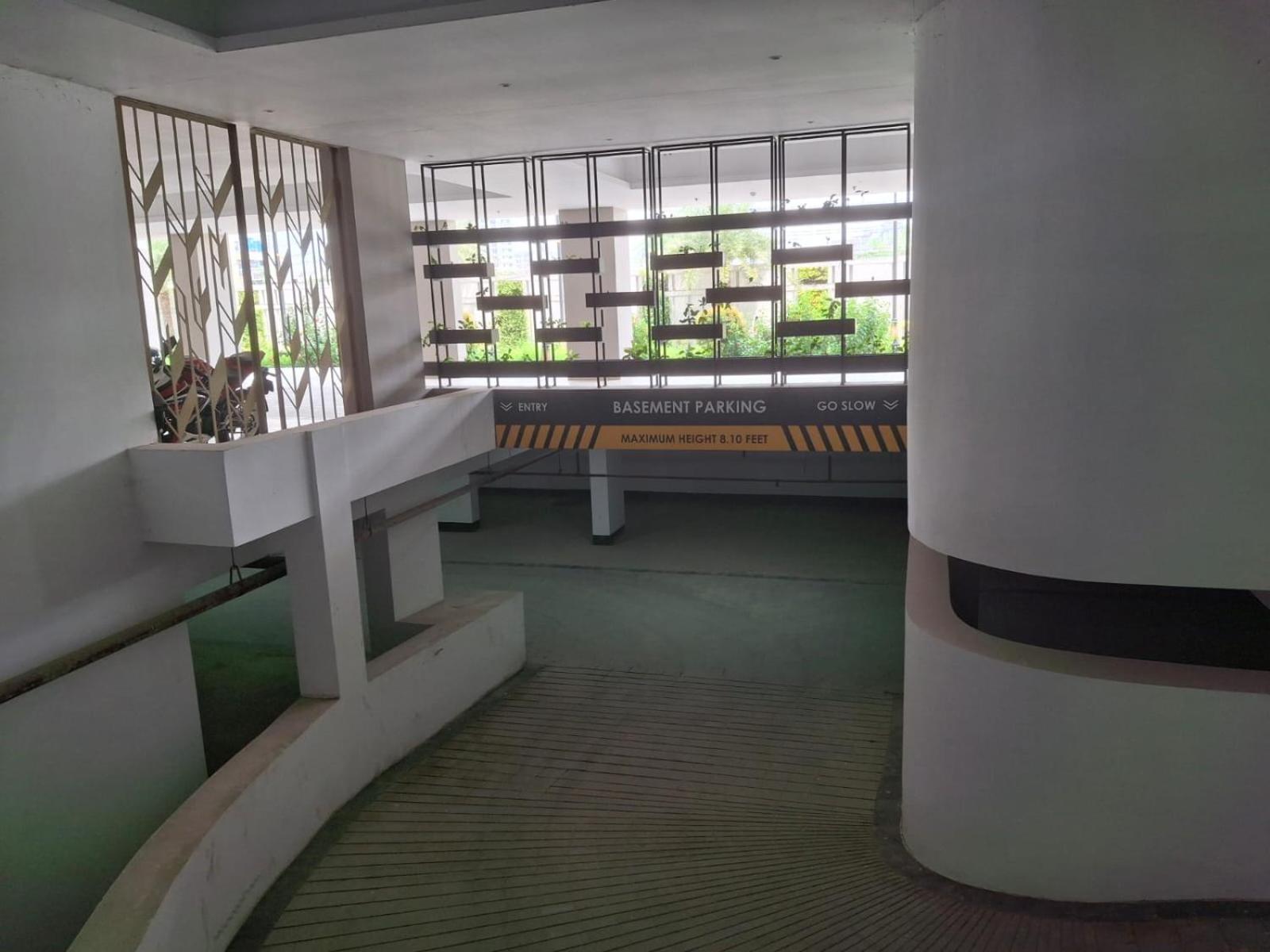 Elegant Secured Family Apartment With Open Space Dhaka Exteriör bild