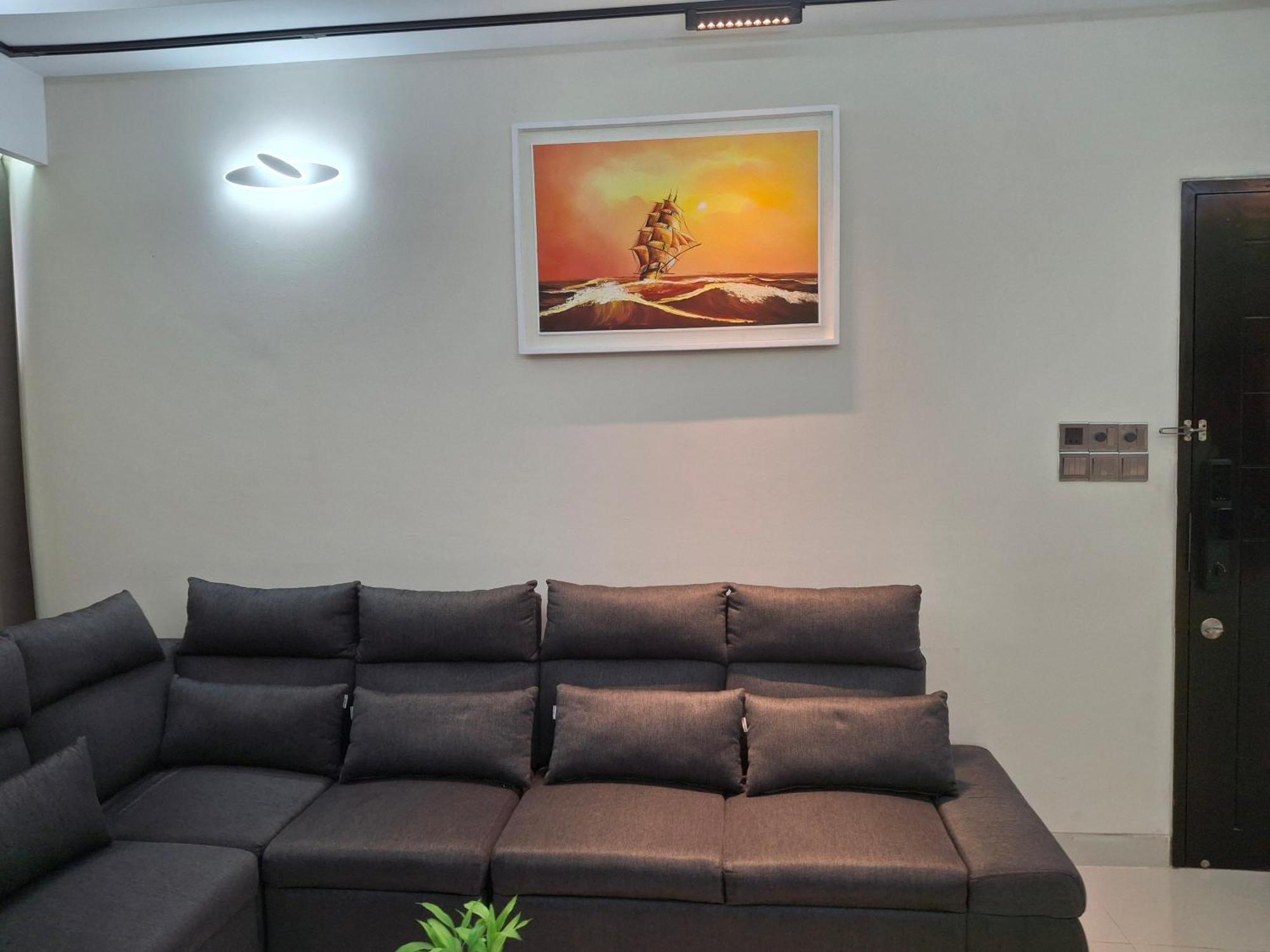 Elegant Secured Family Apartment With Open Space Dhaka Exteriör bild
